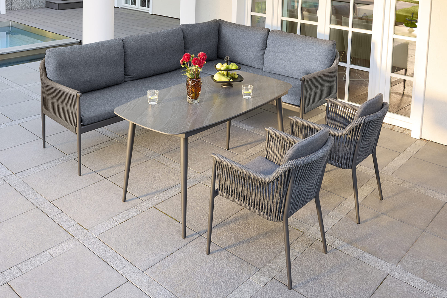 Gartentisch Balu Esstisch Terrassentisch 160x90x75cm Aluminium/sintered stone Anthrazit Gartentisch Balu Esstisch Terrassentisch 160x90x75cm Aluminium/sintered stone Anthrazit