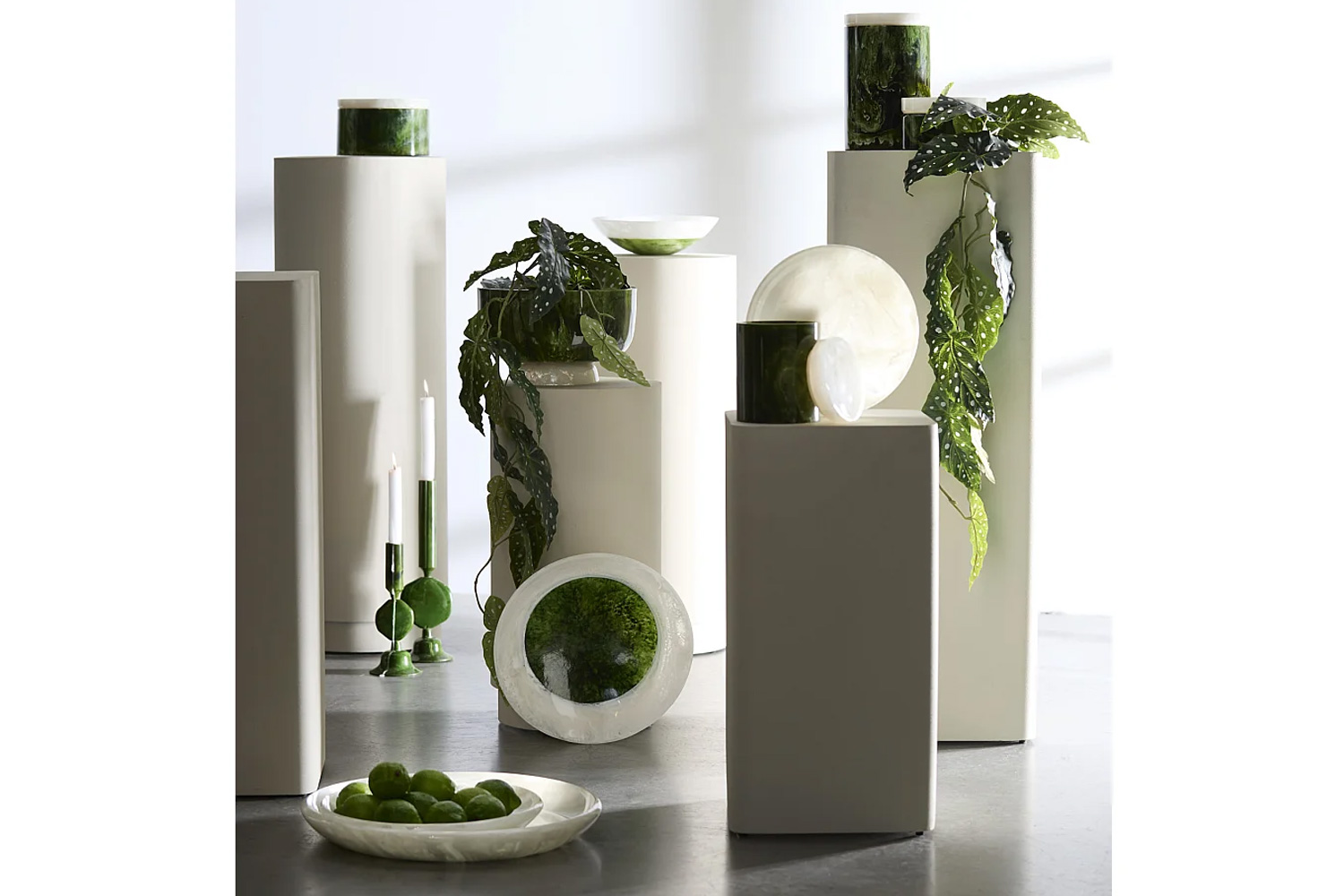 6353973-schale-belawan-light-living-weiss_3.jpg Dekoschale Schale BELAWAN von Light & Living Ø34x6 cm Kunststoff Weiß