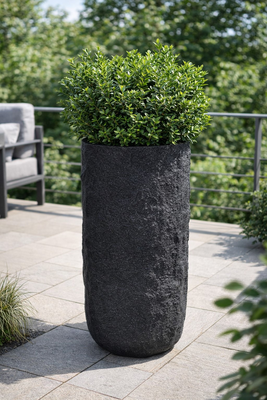 Pflanzgefäß The Rock Pflanzkasten Blumenkasten 36x72 cm Steinoptik Anthrazit