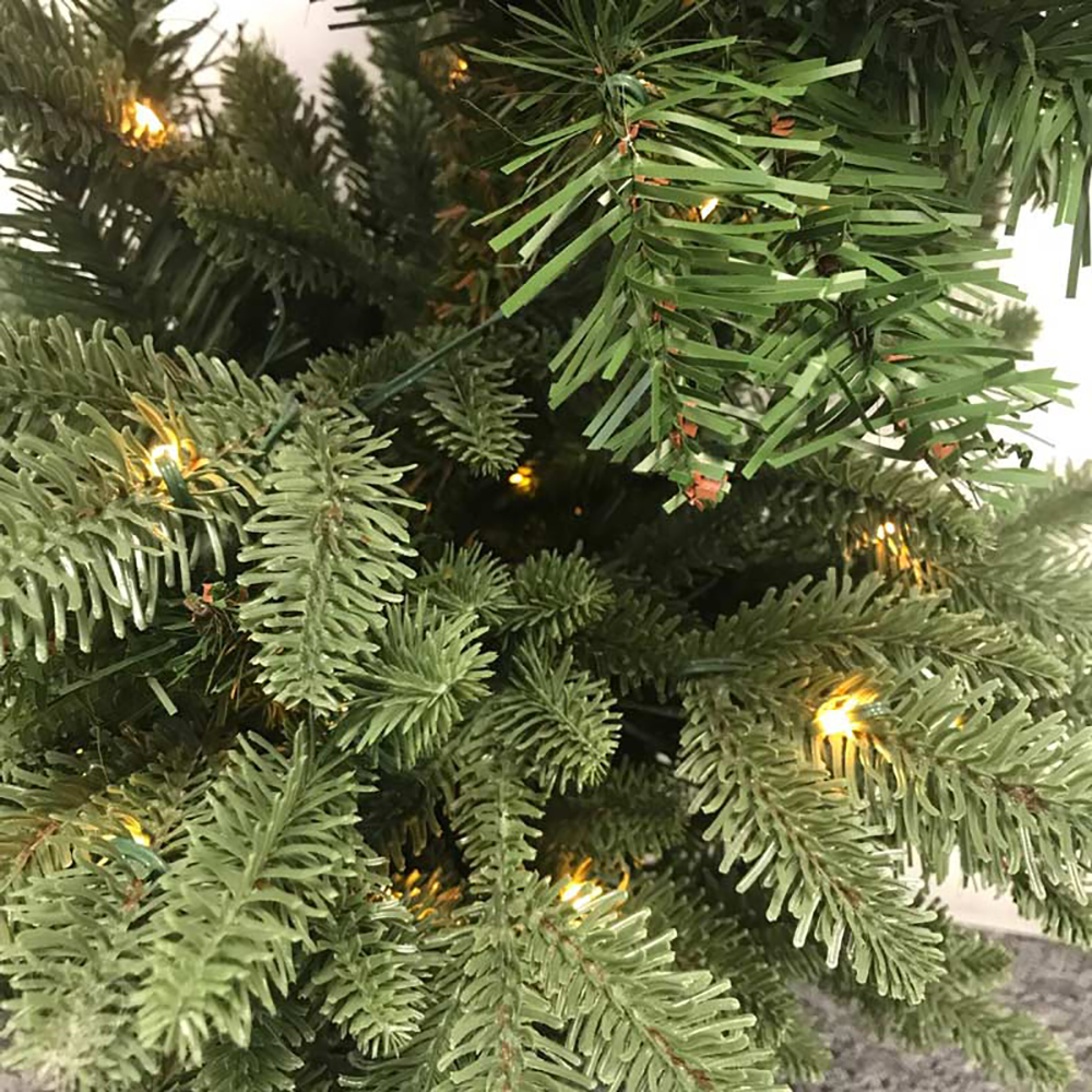 Künstlicher Weihnachtsbaum 120 cm mit Beleuchtung und Topf Tannenbaum Christbaum Weihnachtsdeko Künstlicher Weihnachtsbaum 120 cm mit Beleuchtung und Topf Tannenbaum Christbaum Weihnachtsdeko