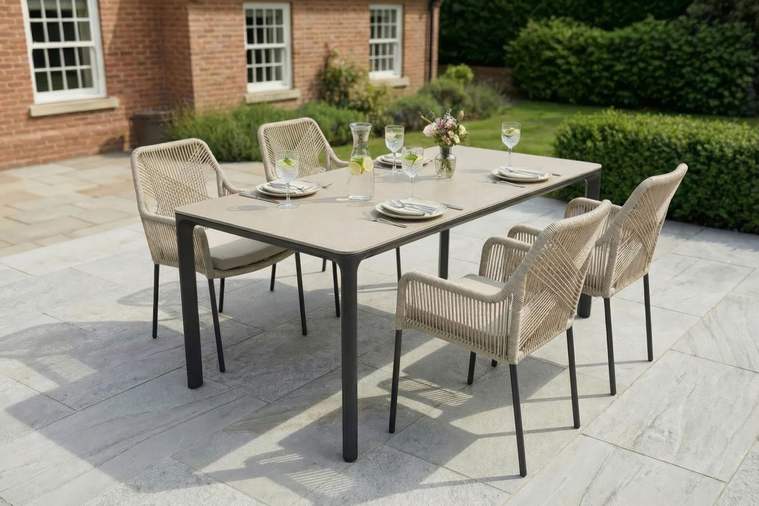 Gartentisch Pierre Esstisch Terrassentisch 160x90x75cm Aluminium/Sintered Stone Steingrau Gartentisch Pierre Esstisch Terrassentisch 180x90x75cm Aluminium/Sintered Stone Steingrau