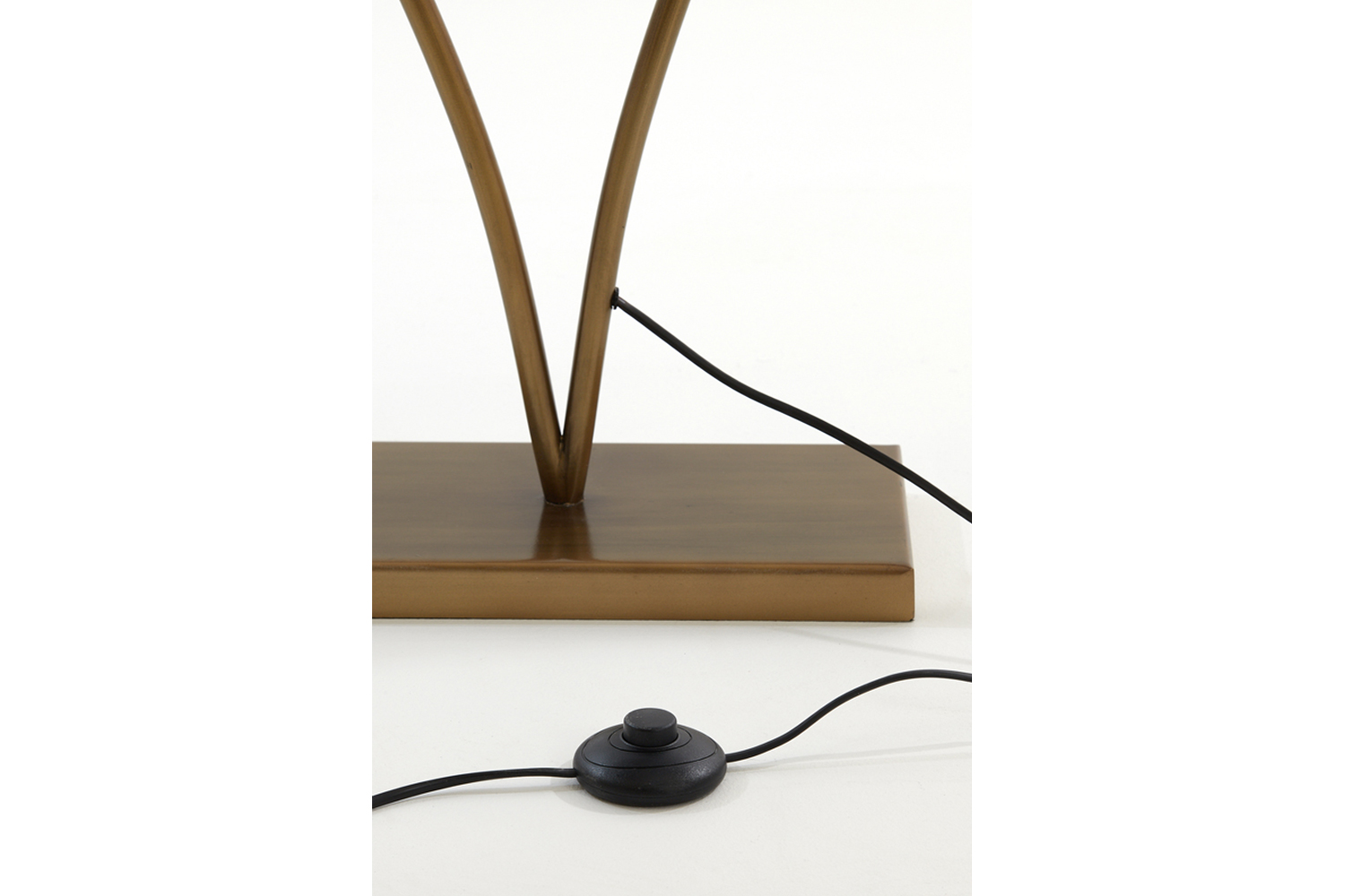 Stehleuchte Stehlampe OKNO von Light & Living 46x17x140 cm Antik Bronze Stehleuchte Stehlampe OKNO von Light & Living 46x17x140 cm Antik Bronze