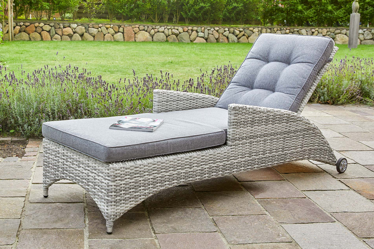 Gartenliege Boston Sonnenliege Relaxliege Weiß-Grau Gartenliege Boston Sonnenliege Relaxliege Weiß-Grau