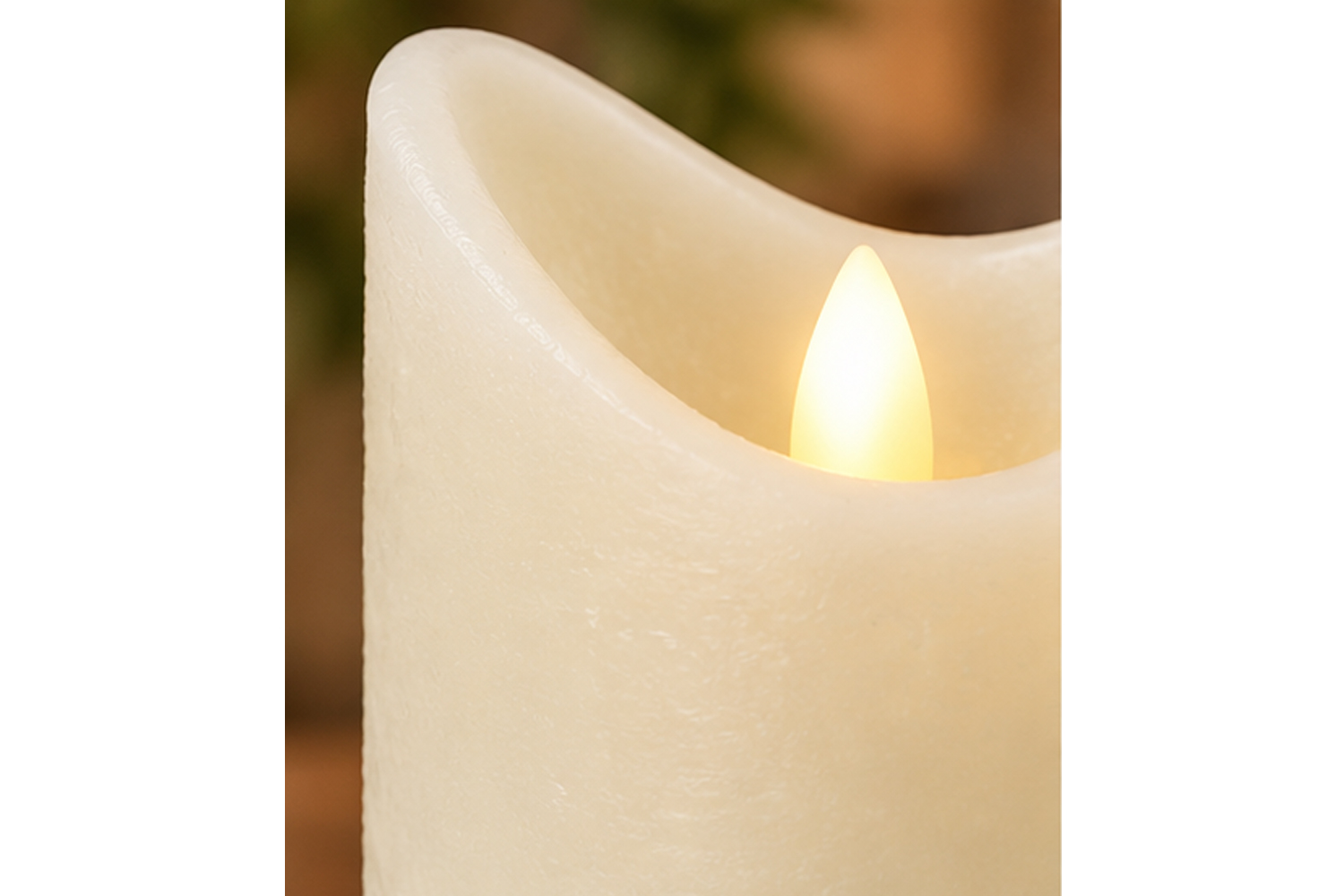 LED-Kerze Ø7,5x15 cm Echtwachs Stumpenkerze Rustikal Timer Creme